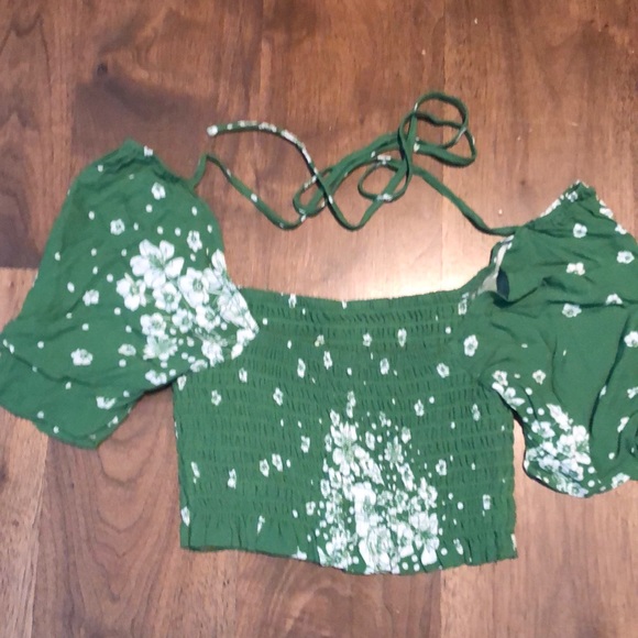 Free People green w white flower crop top size 0 - Picture 5 of 5